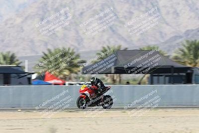 media/Oct-30-2025-Racers Edge (Thu) [[dabbdaf680]]/3-B Group/Session 5 Front Straight Speed/